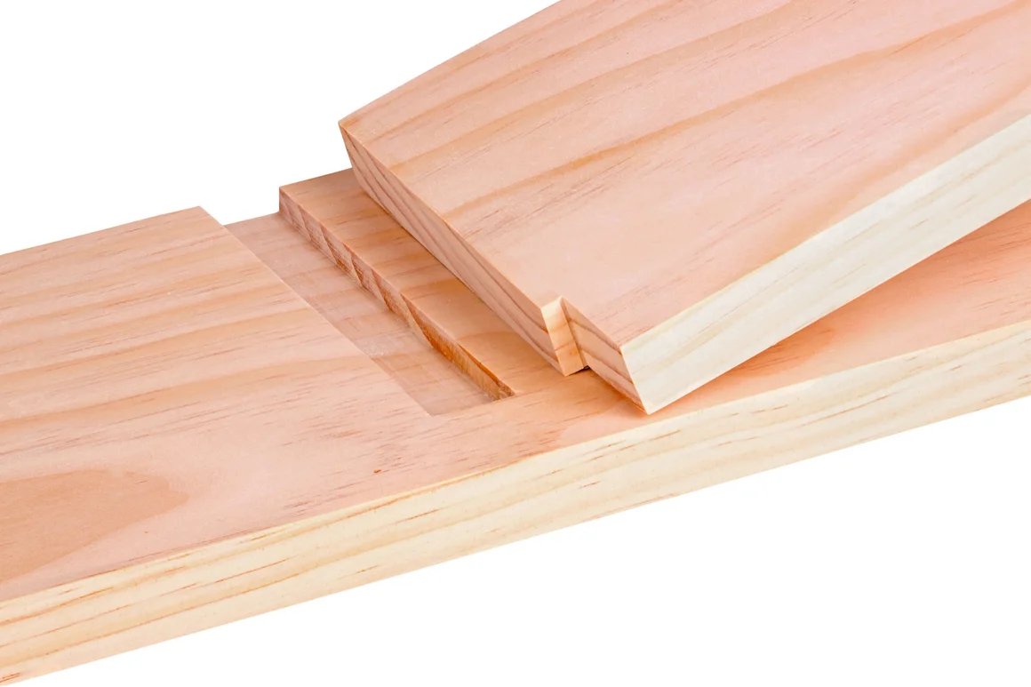 Holzverbindung mit Schlitz und Zapfen